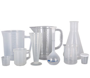 操东北骚屄塑料量杯量筒采用全新塑胶原料制作，适用于实验、厨房、烘焙、酒店、学校等不同行业的测量需要，塑料材质不易破损，经济实惠。